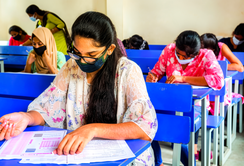 উচ্চমাধ্যমিক তৃতীয় সেমেস্টার শুরু, প্রথমবার OMR-এ পরীক্ষা ৭ লক্ষ ১৮ হাজার ৬২০ পরীক্ষার্থীর
